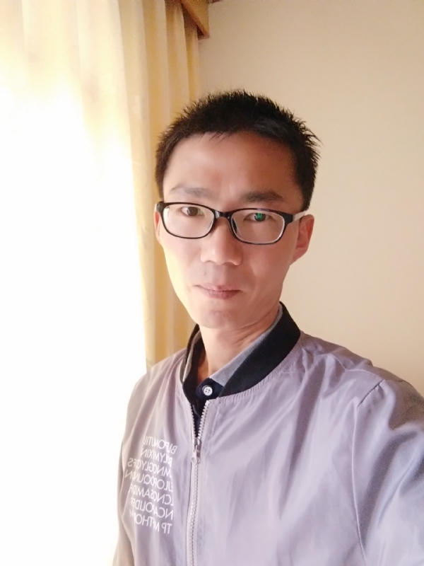 平凡的风的第二张照片--昆明中老年相亲网