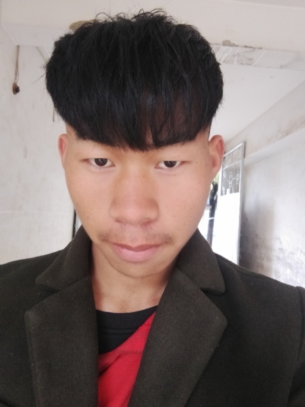 少年不在少的第一张照片--昆明中老年相亲网