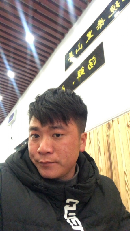 得得得的第一张照片--昆明中老年相亲网