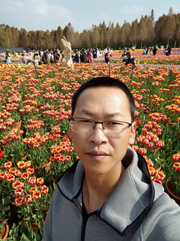 等待的第一张照片--昆明中老年相亲网